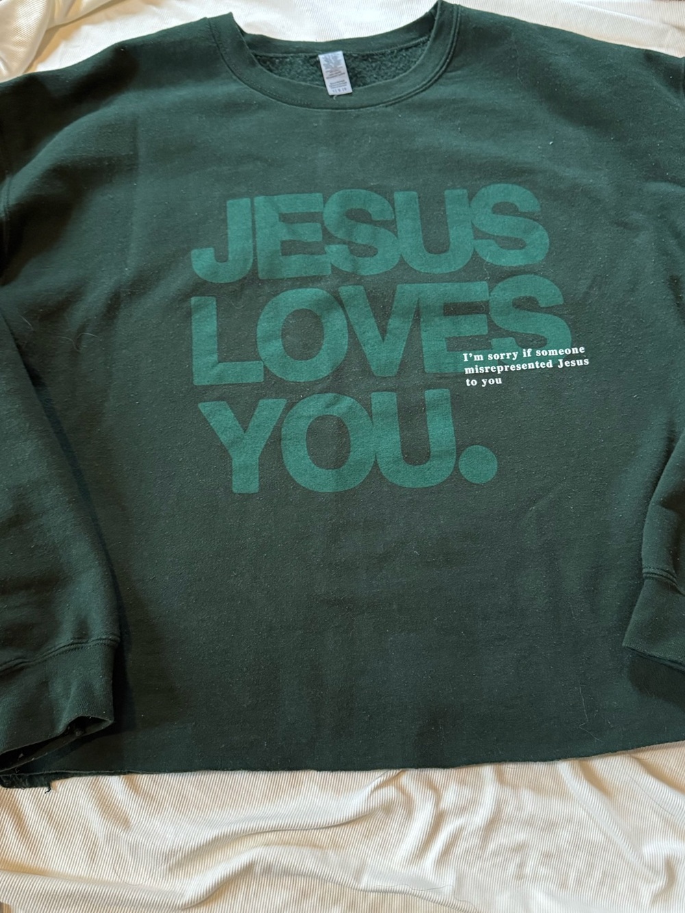Jesus loves you Crewneck